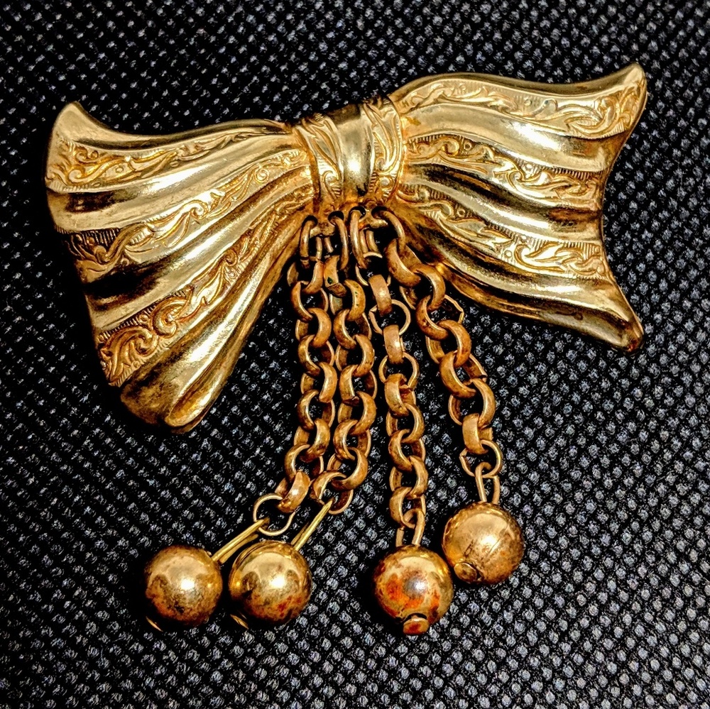 Antique Brass tone Bow Brooch with Tassels